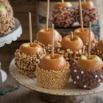 Delicious Caramel Apple Toppings for a Sweet and Crunchy Treat